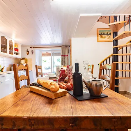 L'oeil De Carcassonne