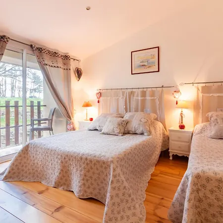 L'oeil De Carcassonne בית נופש Caudebronde